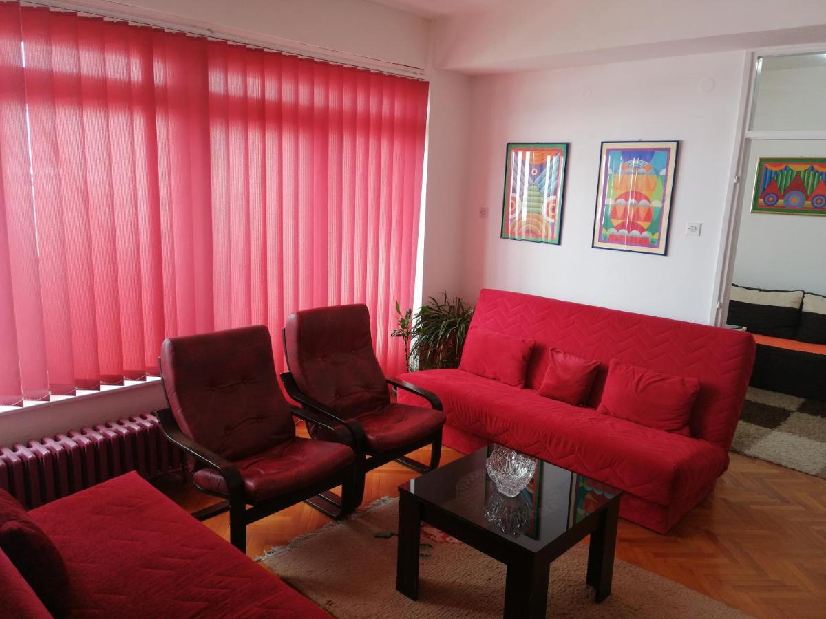 Apartman Dunja Vranje Buitenkant foto