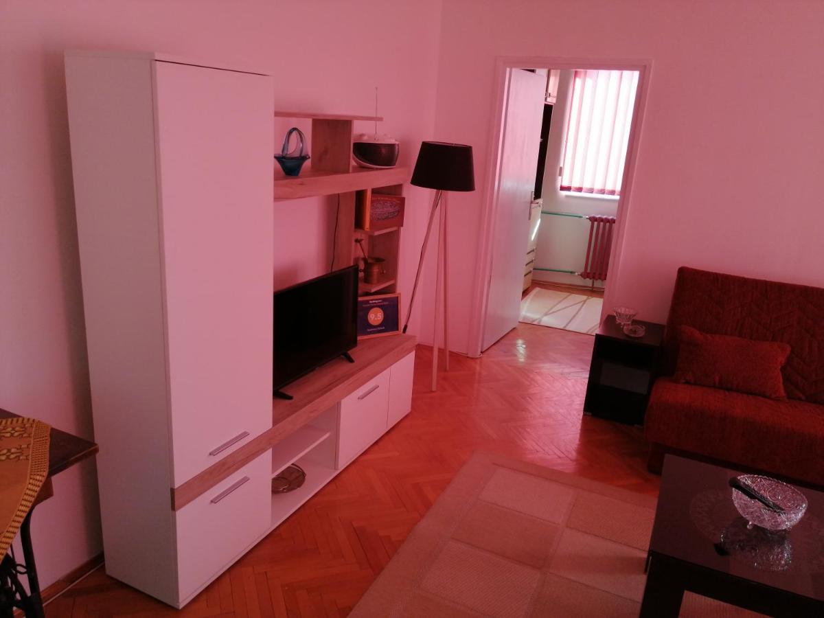 Apartman Dunja Vranje Buitenkant foto