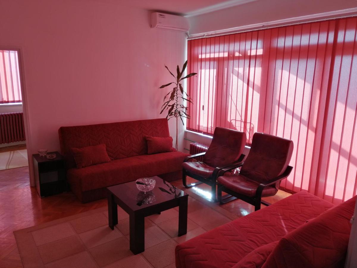 Apartman Dunja Vranje Buitenkant foto
